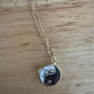 Kendra Scott Gold Yin Yang Necklace